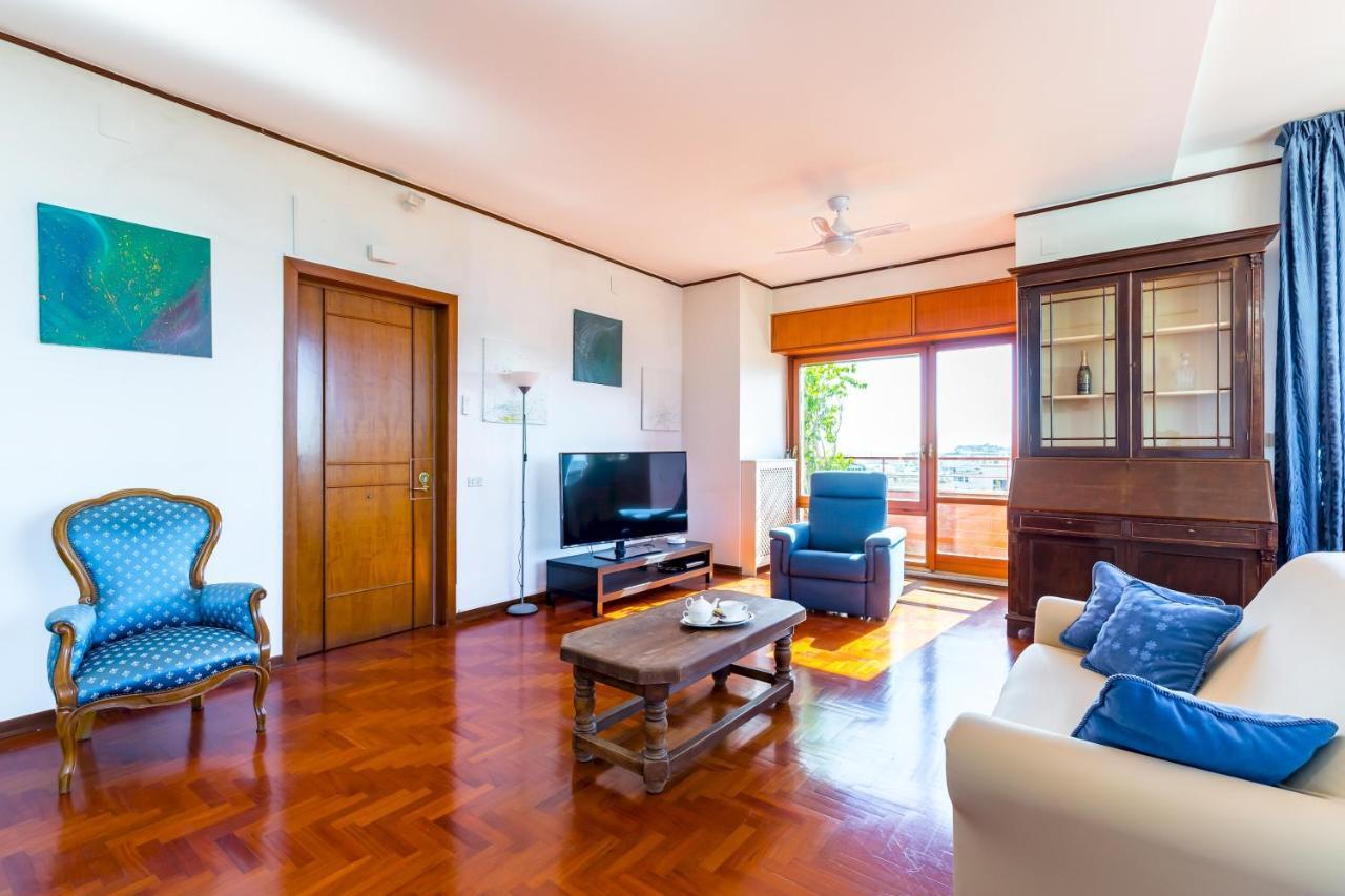 Terrazza 30 By Napoliapartments Extérieur photo